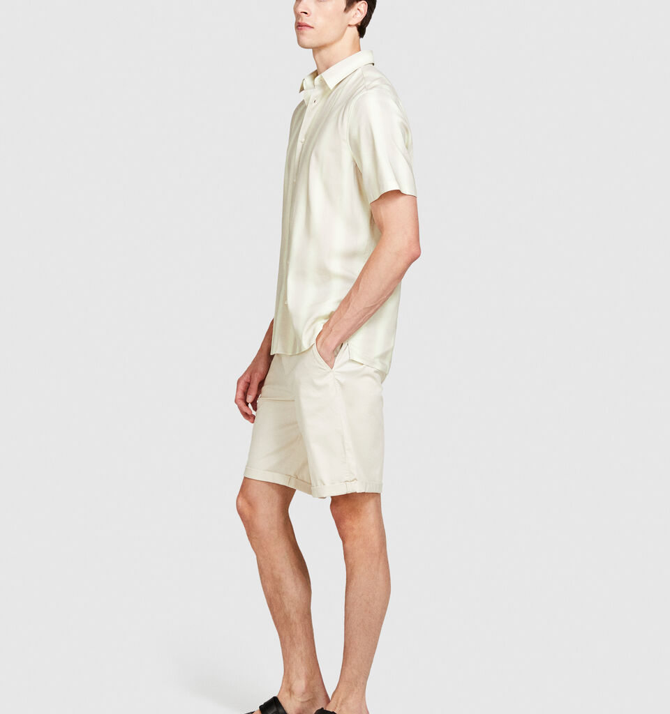 Short sleeve printed shirt - men's slim fit shirts - Multi-color | Sisley image number 2